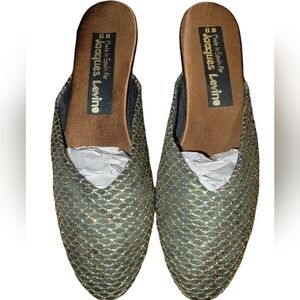 Jacques Levine Gold Woven Round Toe Mules